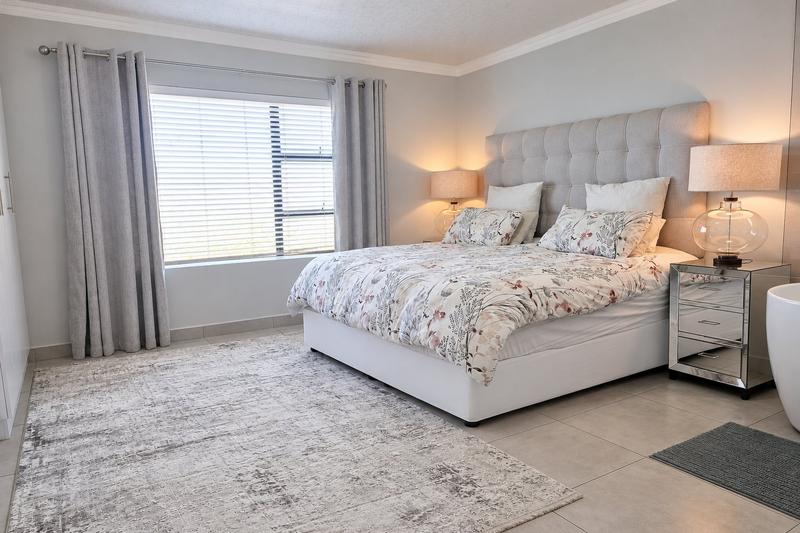 3 Bedroom Property for Sale in Island View Western Cape